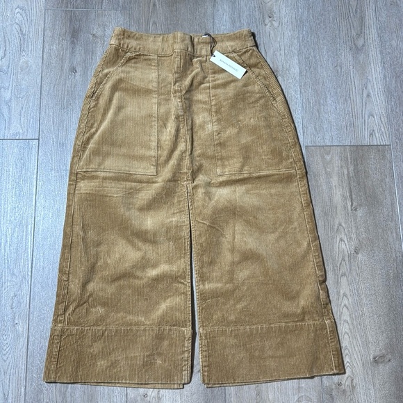 NWT! Banana Republic Golden Oak Corduroy Midi Skirt - Multiple Sizes 🧩 - Picture 2 of 8